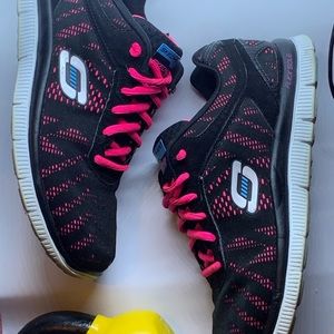 Size 10 sketchers shoes memory foam